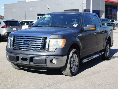 Used 2010 Ford F150 XLT image 2