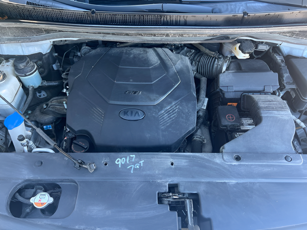 Used 2019 Kia Sedona LX FWD image 9