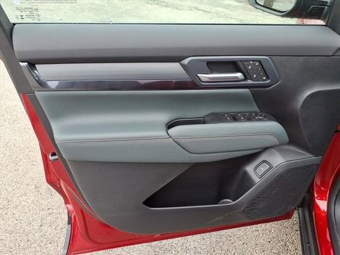 New 2026 GMC Terrain AT4 image 27