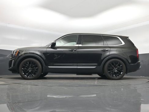 Used 2022 Kia Telluride SX w/ Towing Package FWD image 15