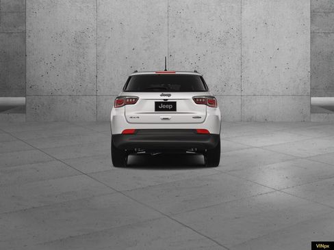 New 2026 Jeep Compass Latitude image 6