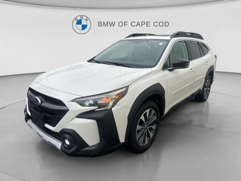 Used 2024 Subaru Outback Limited AWD/4WD image 4