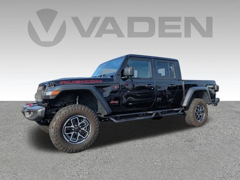 Used 2024 Jeep Gladiator Rubicon image 2