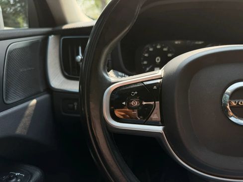 Used 2019 Volvo XC60 T5 Inscription w/ Protection Package Premier FWD image 22