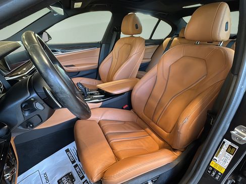 Used 2019 BMW 540i xDrive w/ M Sport Package AWD/4WD image 13