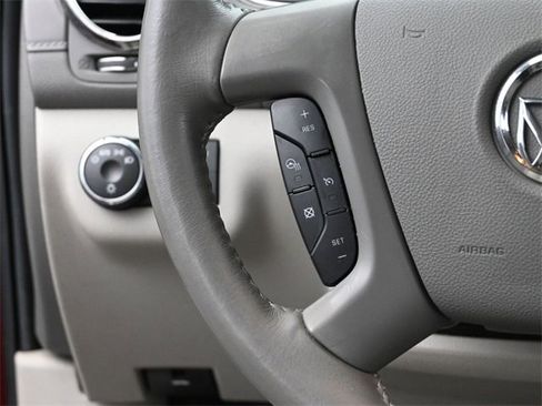 Used 2017 Buick Enclave Leather w/ Trailering Package image 32