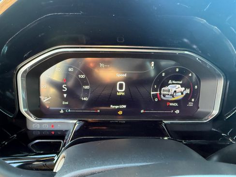 New 2026 GMC Sierra 3500 SLT image 19