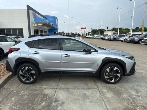 Used 2024 Subaru Crosstrek 2.5i Limited AWD/4WD image 6