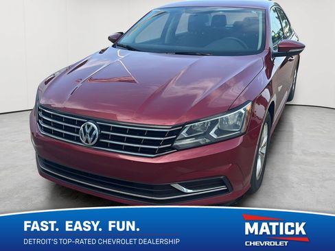 Used 2016 Volkswagen Passat 1.8T S FWD image 1