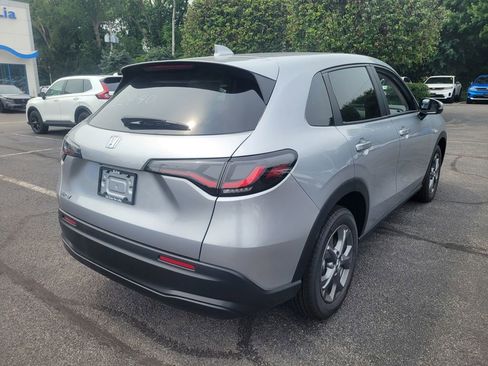 New 2026 Honda HR-V LX image 3