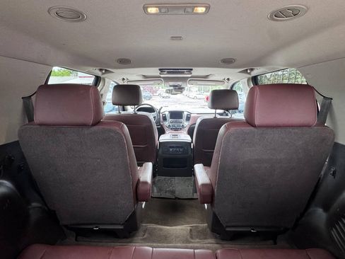 Used 2018 Chevrolet Tahoe Premier AWD/4WD image 13