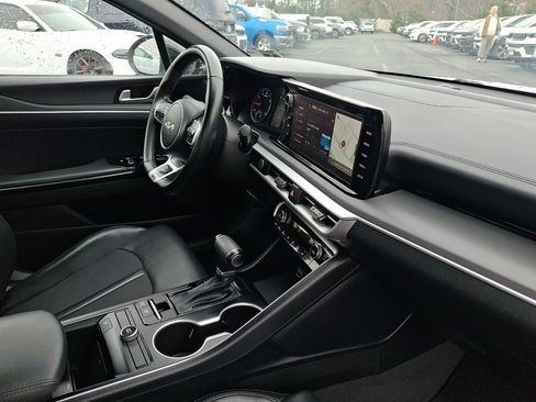 Used 2023 Kia K5 GT-Line image 12