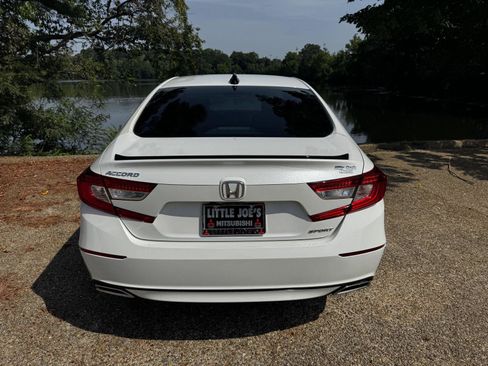 Used 2022 Honda Accord Sport image 7