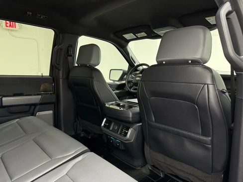 Used 2023 Ford F150 Lightning Lariat image 14