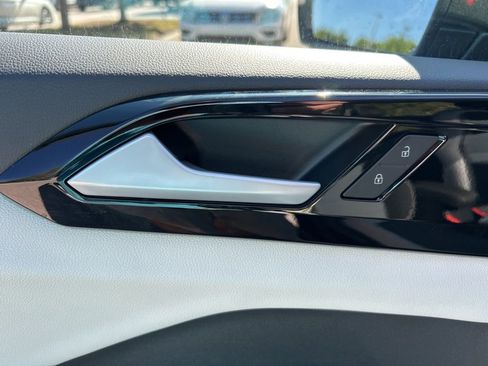 New 2026 Volkswagen Taos S FWD image 17