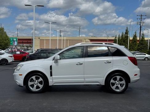 Used 2014 Chevrolet Captiva Sport LTZ FWD image 8