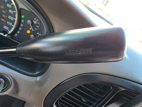 Used 2005 Toyota Sequoia SR5 AWD/4WD image 48