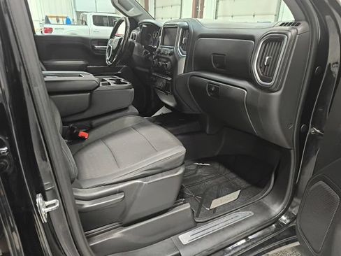 Used 2019 Chevrolet Silverado 1500 RST AWD/4WD image 21