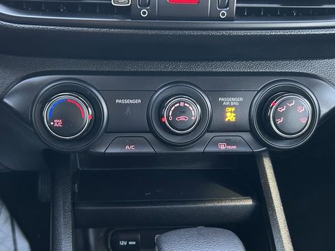 Used 2023 Kia Forte LXS image 28