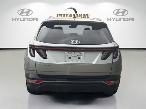 Certified 2024 Hyundai Tucson SEL w/ Convenience Package FWD image 6