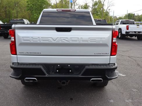Used 2020 Chevrolet Silverado 1500 Custom Trail Boss w/ Custom Convenience Package AWD/4WD image 26