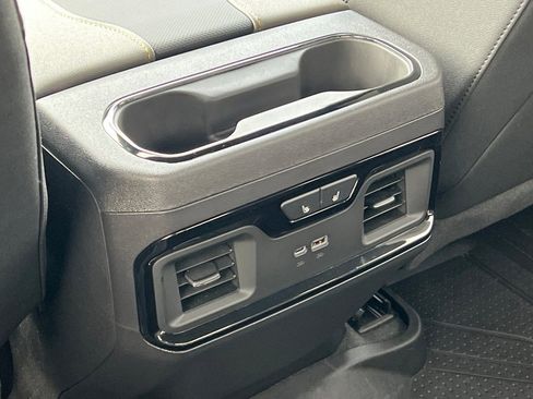 Certified 2025 Chevrolet Silverado 1500 ZR2 w/ Technology Package image 44