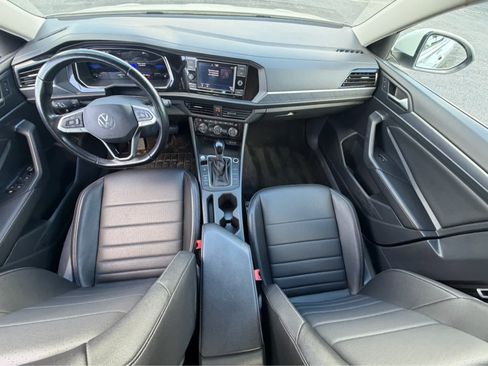 Used 2023 Volkswagen Jetta SE FWD image 22