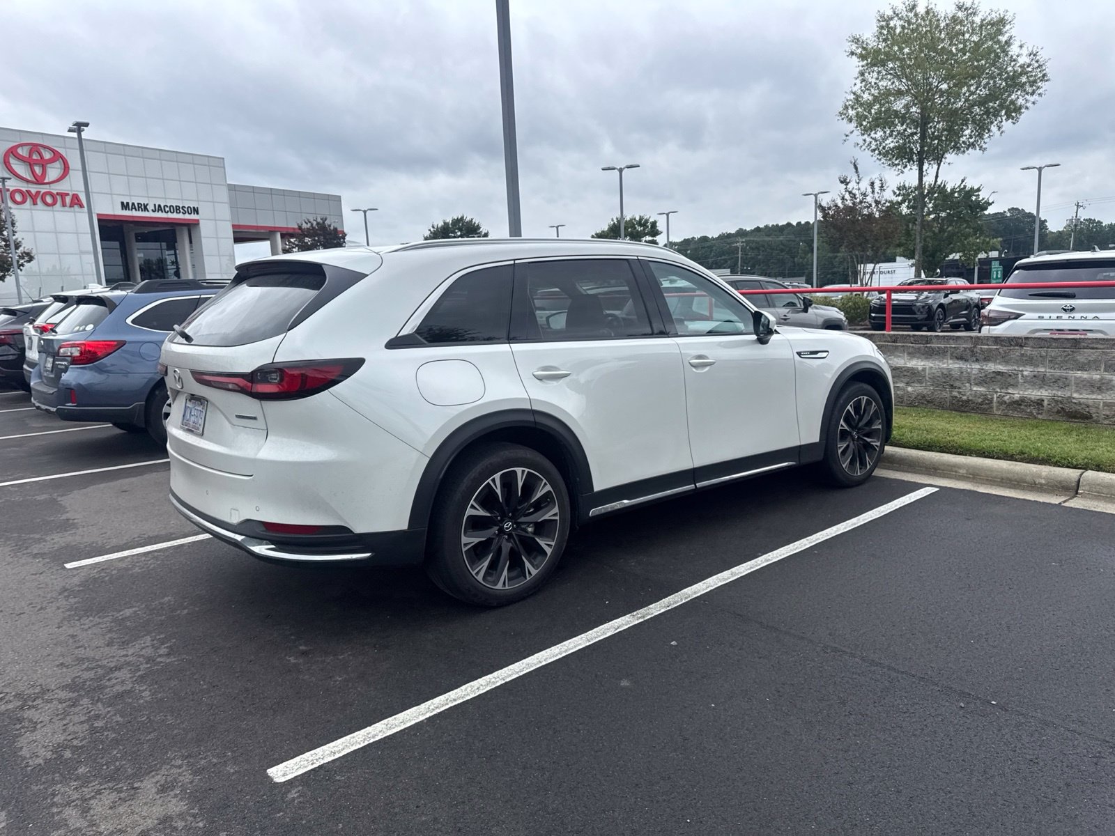 Used 2024 MAZDA CX-90 Plug-In Hybrid w/ Premium Pkg AWD/4WD image 20