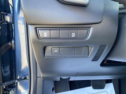 Certified 2025 MAZDA CX-50 AWD 2.5 S w/ Premium Package image 15