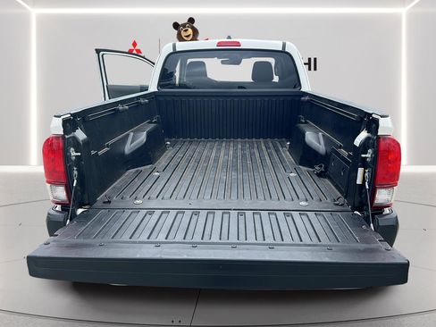 Used 2021 Toyota Tacoma SR RWD image 16