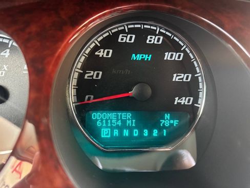 Used 2009 Buick Lucerne CXL w/ Driver Confidence Package FWD image 5