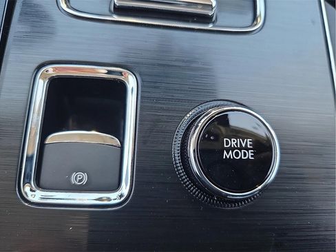 New 2026 Lincoln Aviator 2WD image 16