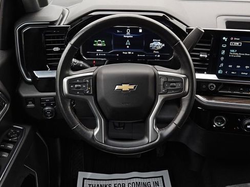 Used 2022 Chevrolet Silverado 1500 LT image 14