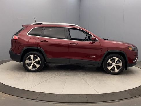 Used 2020 Jeep Cherokee Limited AWD/4WD image 6