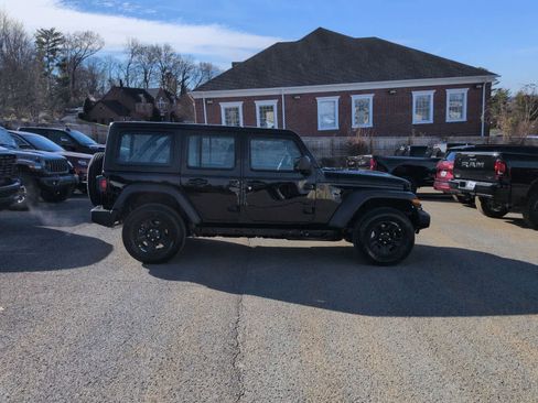 New 2026 Jeep Wrangler Unlimited Sport AWD/4WD image 9