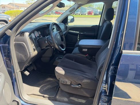 Used 2004 Dodge Ram 1500 Truck SLT w/ Off-Road Group image 13