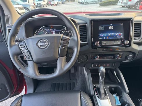 Certified 2024 Nissan Frontier SL w/ Technology Package image 12