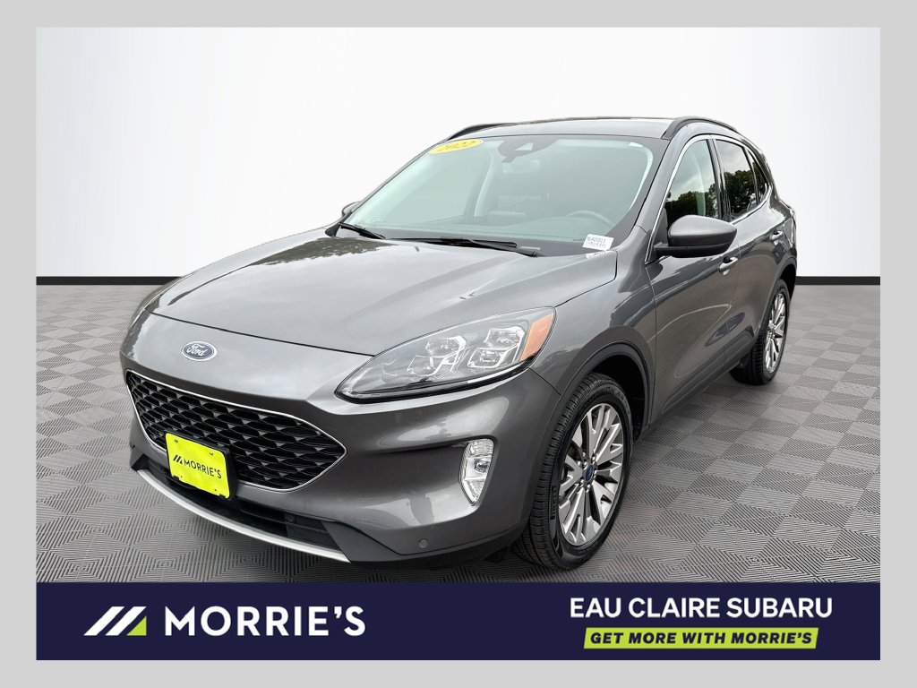 Used 2022 Ford Escape Titanium w/ Class II Trailer Tow Package AWD/4WD image 1