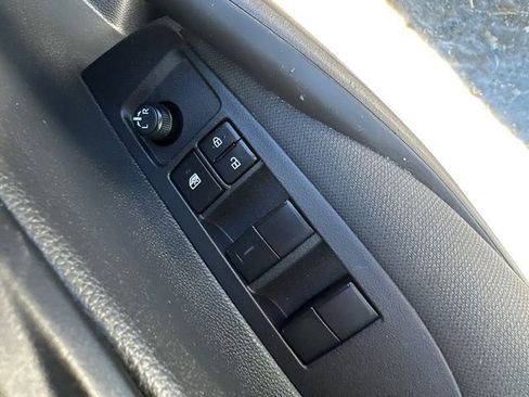 Certified 2025 Toyota Corolla LE image 26