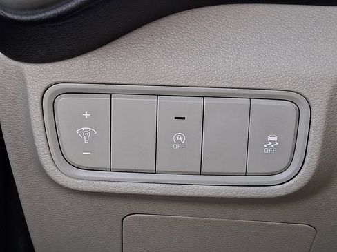 Used 2021 Kia Soul LX FWD image 24
