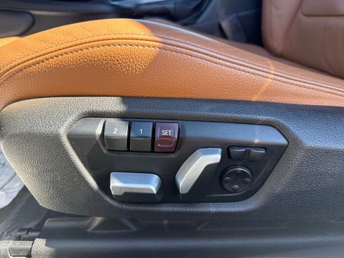 Used 2018 BMW M240i Convertible image 16