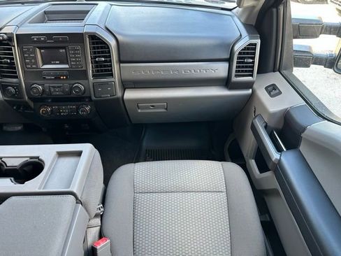 Used 2019 Ford F250 XLT image 10