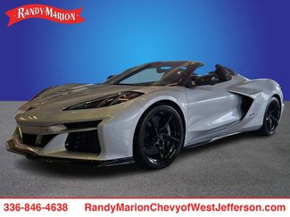 New 2026 Chevrolet Corvette E-Ray w/ ZER Performance Package AWD/4WD video 1