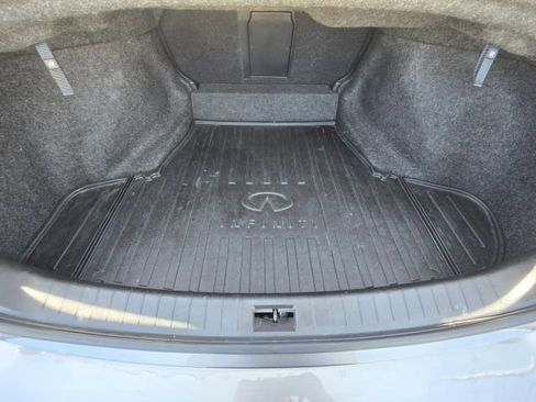 Used 2018 INFINITI Q50 Luxe w/ Essential Package (3.0T Luxe) AWD/4WD image 35