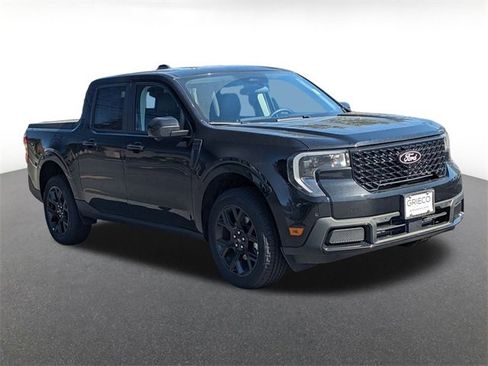 New 2025 Ford Maverick Lariat w/ Black Appearance Package image 1