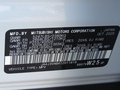 New 2026 Mitsubishi Outlander SE image 14