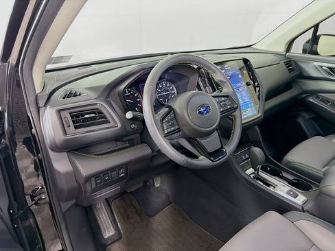 Used 2023 Subaru Ascent Onyx Edition image 10