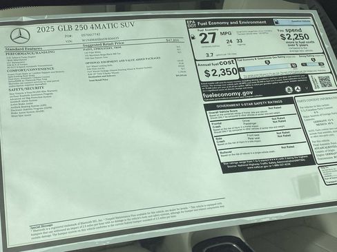 Used 2025 Mercedes-Benz GLB 250 4MATIC image 30