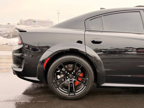 Used 2020 Dodge Charger SRT Hellcat w/ Harman/Kardon Audio Group image 9