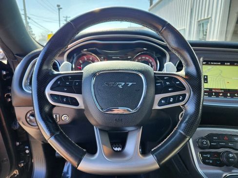 Used 2019 Dodge Challenger SRT Hellcat w/ Laguna Leather Package RWD image 22